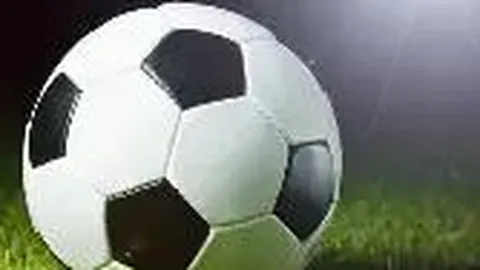 《曼联盛邀雷克瑟姆加盟北欧之旅，备战新赛季季前热身！》